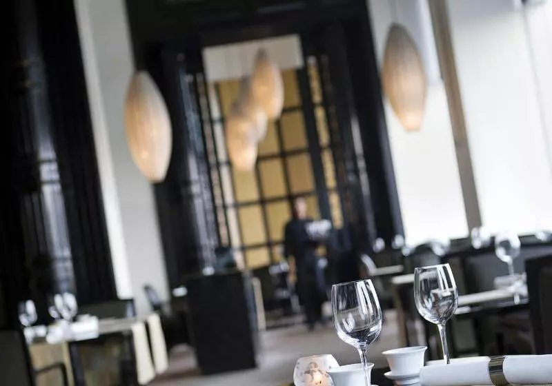 Marriott Executive Apartment   Lakeside Chalet, Mumbai