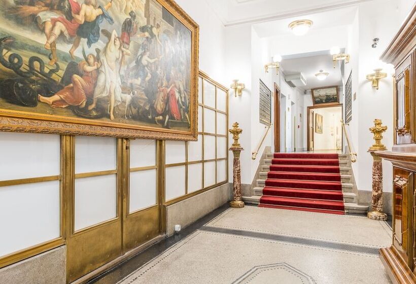 اقامتگاه Bologna