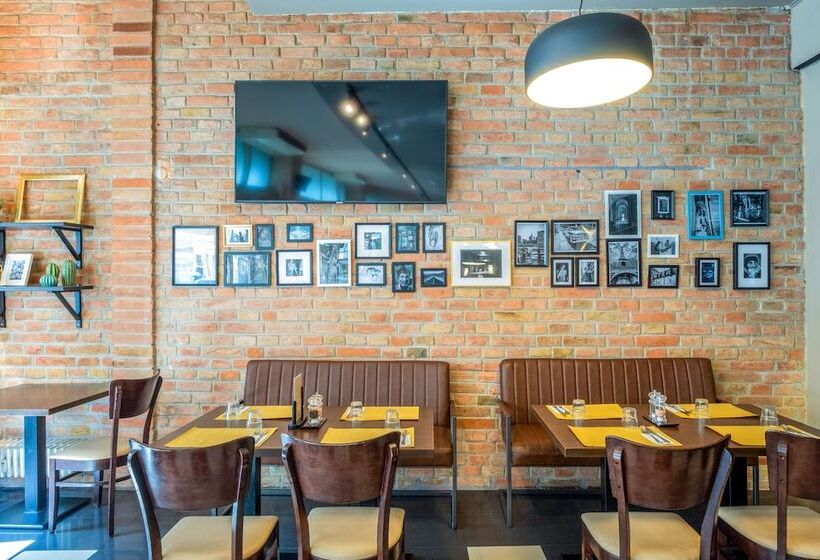 اقامتگاه Bologna