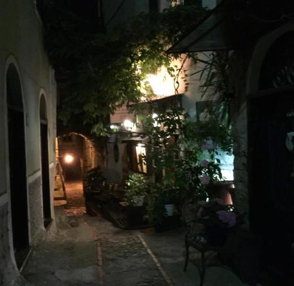 צימר La Finestrella Di Montalto Locanda