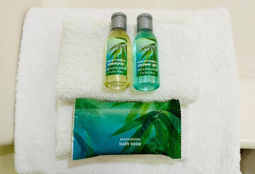 فندق على الطريق Quality Lodge Sandusky   Sports Center Area