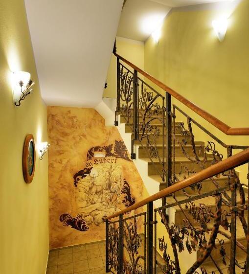 بنسيون Restaurace A Penzion Kamenec