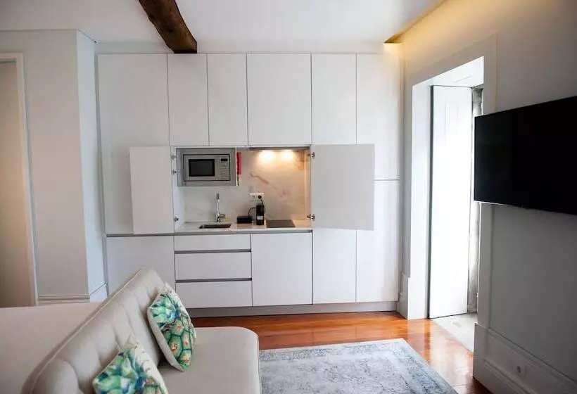 Aamiaismajoitus (B&B) Guimarães In