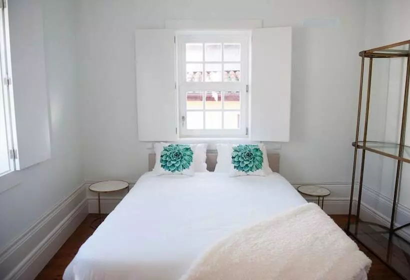 Aamiaismajoitus (B&B) Guimarães In