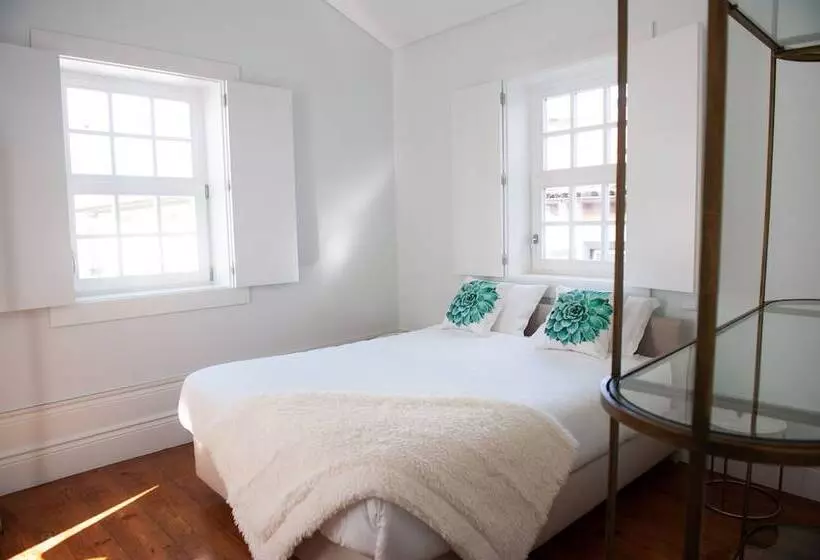 Aamiaismajoitus (B&B) Guimarães In