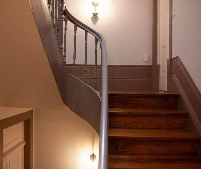 Aamiaismajoitus (B&B) Guimarães In