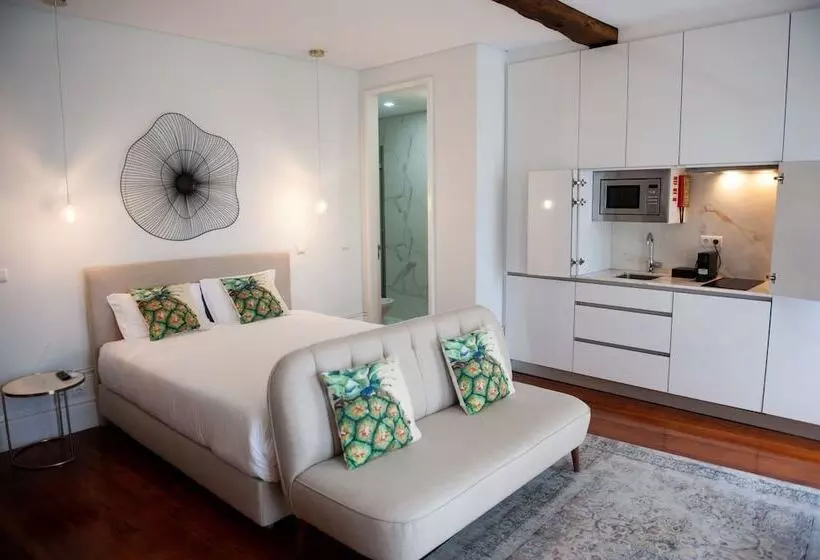 Aamiaismajoitus (B&B) Guimarães In