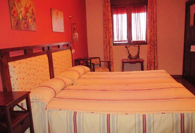 Hospedería La Fábrica