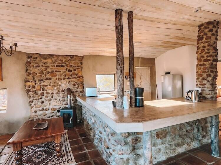 בית מלון כפרי Avani Lodge Private Nature Reserve