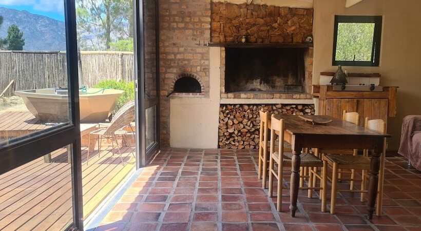 בית מלון כפרי Avani Lodge Private Nature Reserve