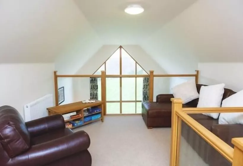 Hotelli Clovenstone Lodges