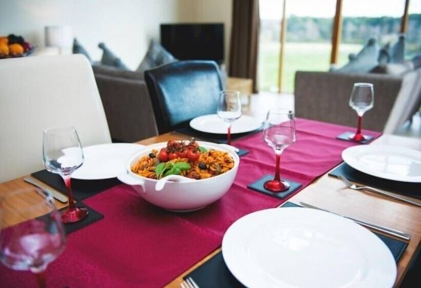 호텔 Clovenstone Lodges