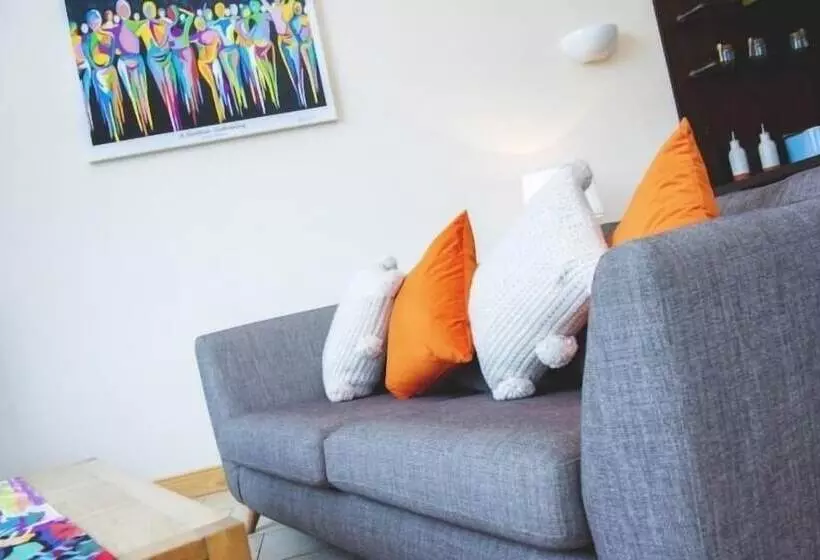 Hotelli Clovenstone Lodges