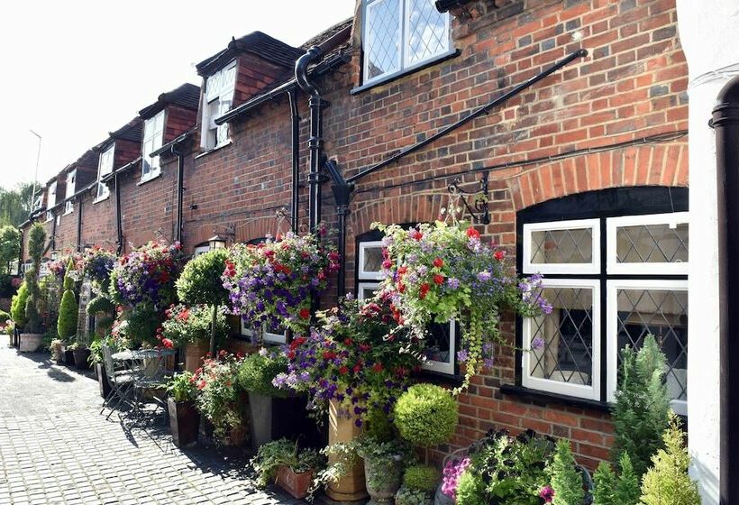 Luxury Cottage Near Windsor Castle