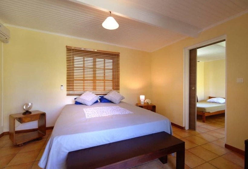 Panzió Gite Le Cheratof