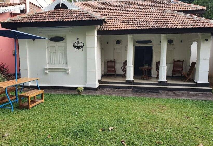 膳宿费 Nilaru Villa