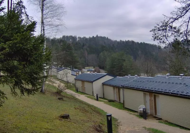 Residenssi Vvf Jura Lac De Vouglans, Maisod