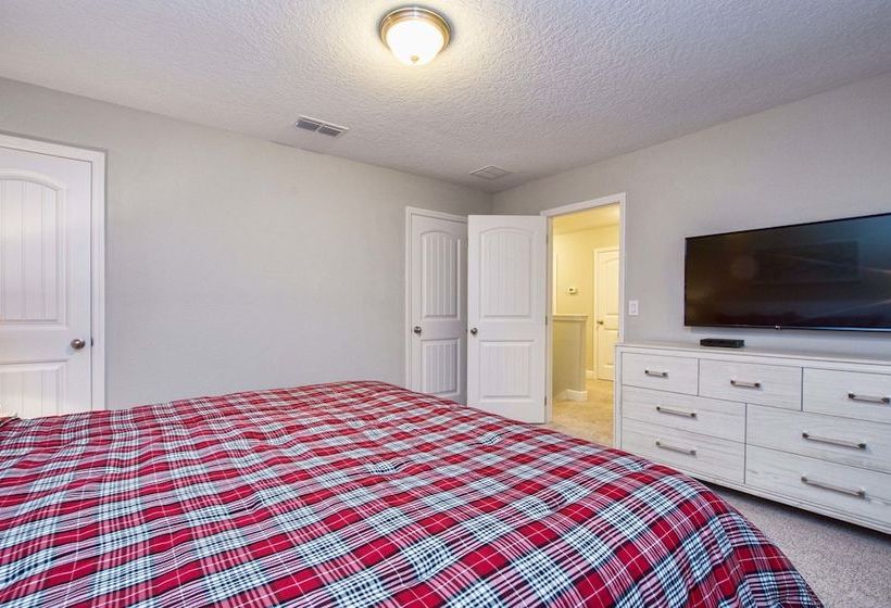 Solterra 6 Bedrooms House W/pool7040sr