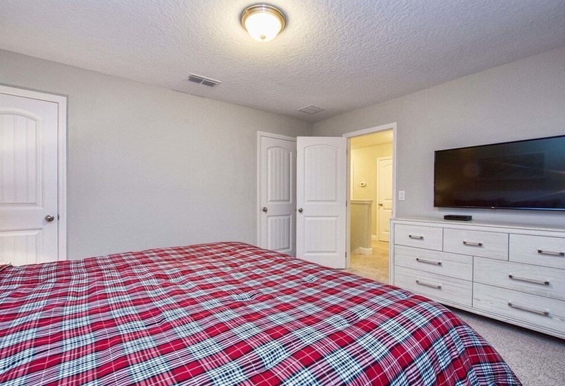 Solterra 6 Bedrooms House W/pool7040sr