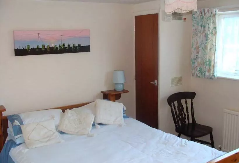 16 The Boathouse, Rye