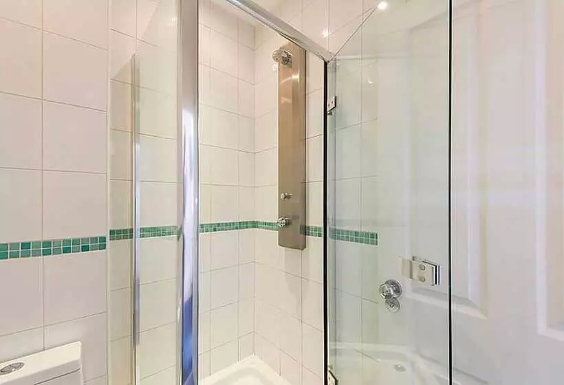 ユースホステル Reef Lodge