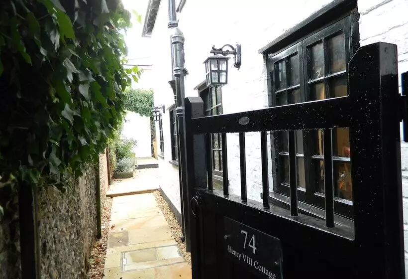 Henry Viii Cottage