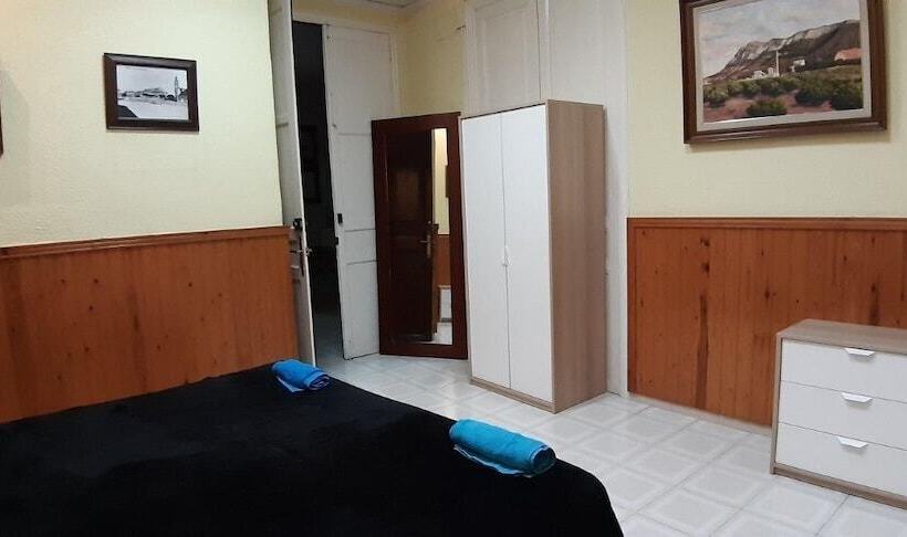 Hostal Marqués Del Campo Hostel