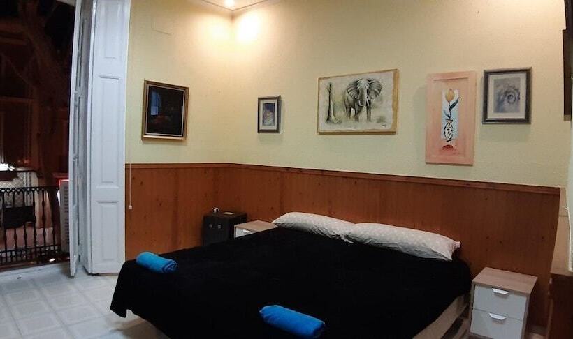 Hostal Marqués Del Campo Hostel