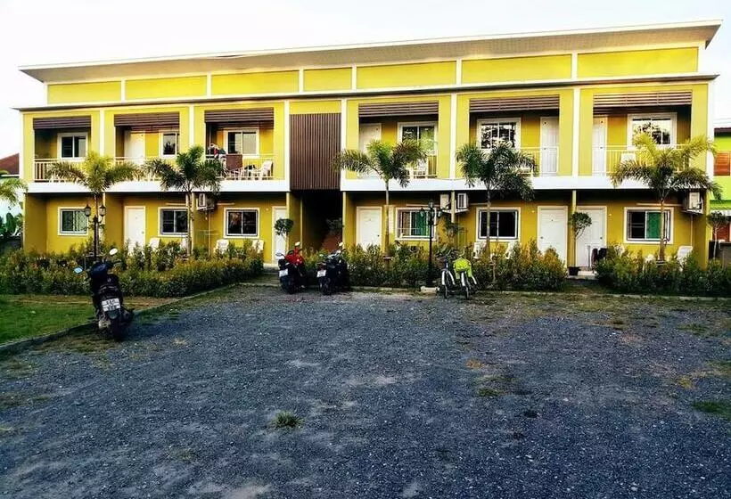 ホテル Bangtao Mango House   Adults Only