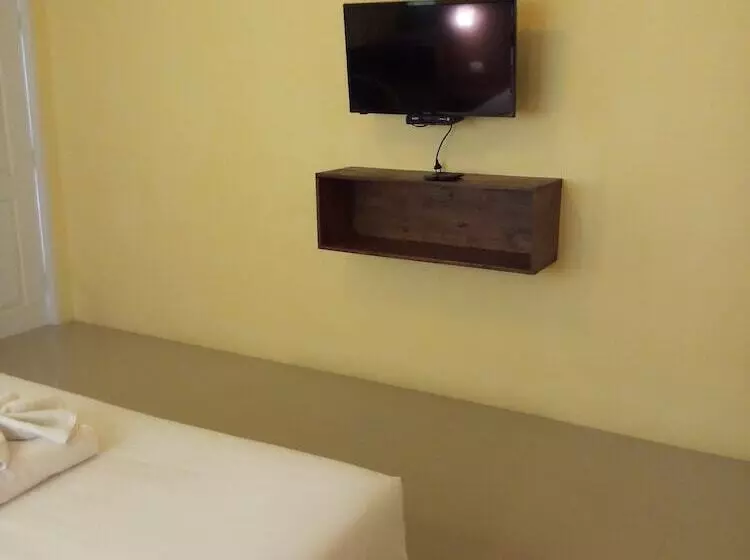 ホテル Bangtao Mango House   Adults Only