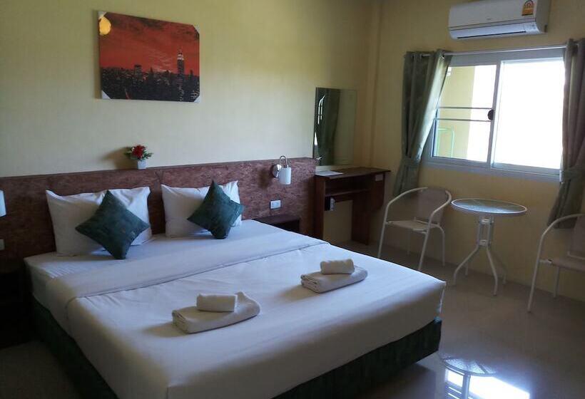 فندق Bangtao Mango House   Adults Only