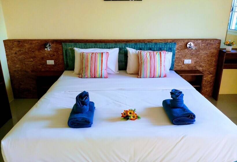 فندق Bangtao Mango House   Adults Only