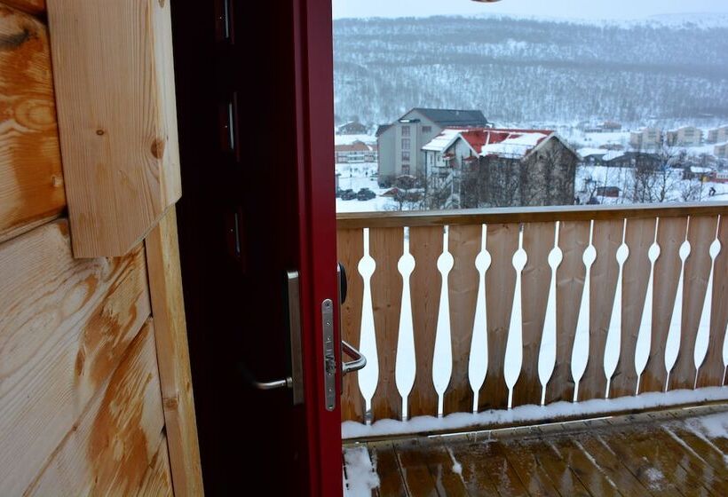 בית מלון כפרי Iskuben I Hamra