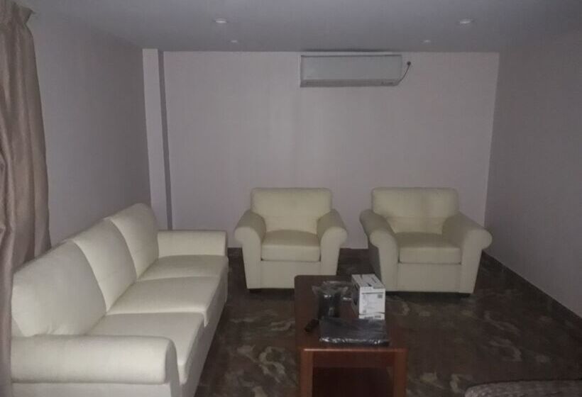 בית מלון כפרי The President