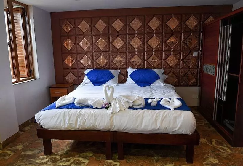 Hotelli The President