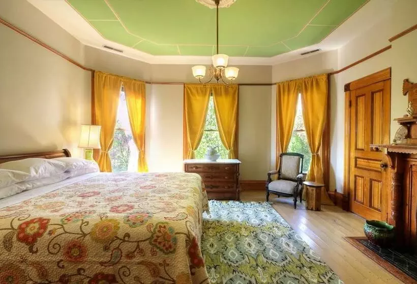 Jacksonville's Historic Nunan House