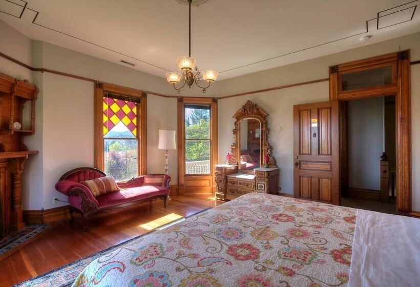 Jacksonville's Historic Nunan House