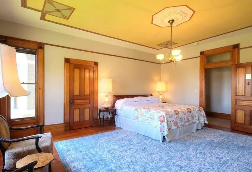 Jacksonville's Historic Nunan House