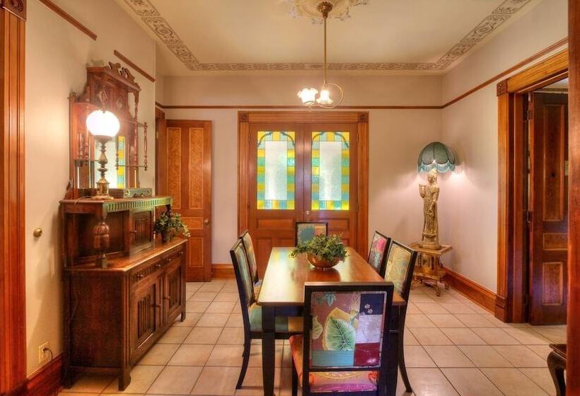 Jacksonville's Historic Nunan House