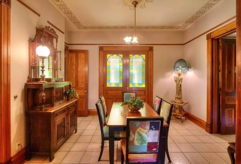 Jacksonville's Historic Nunan House