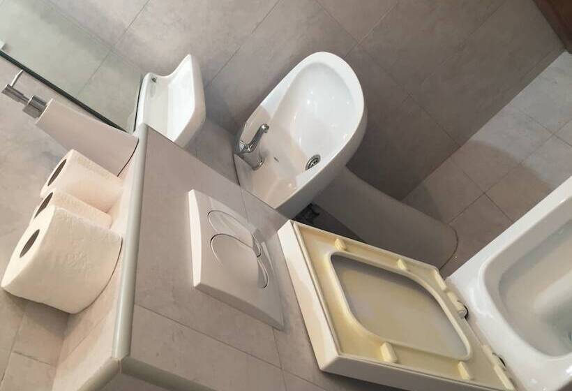 پانسیون Neni Apartments