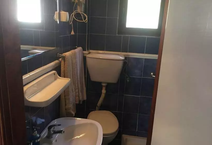 پانسیون Neni Apartments