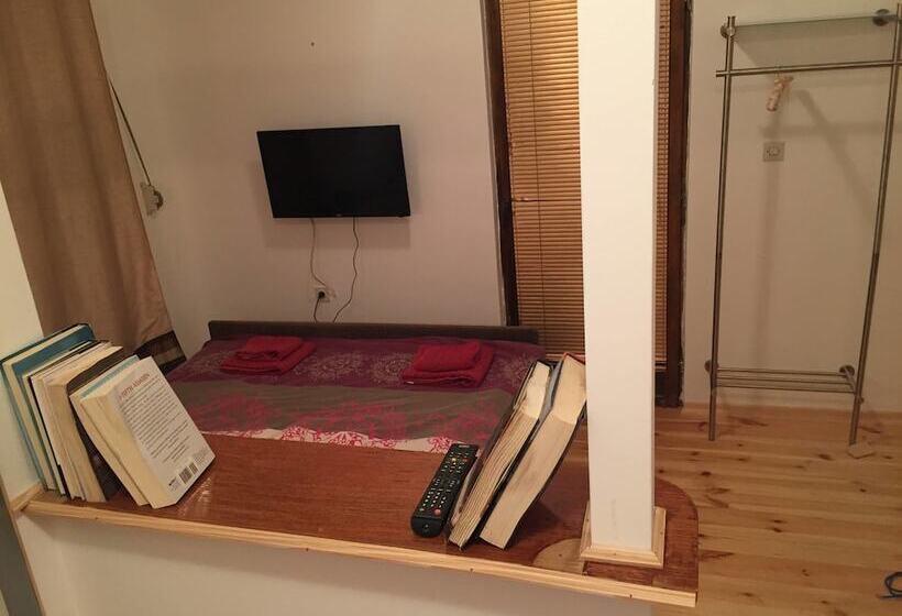 پانسیون Neni Apartments