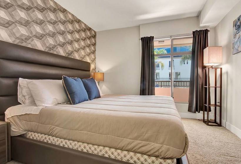 Resort Style Apartments Near Ucla