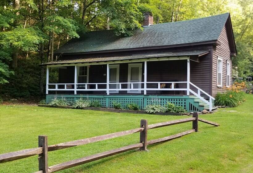 The Cabins At Healing Springs