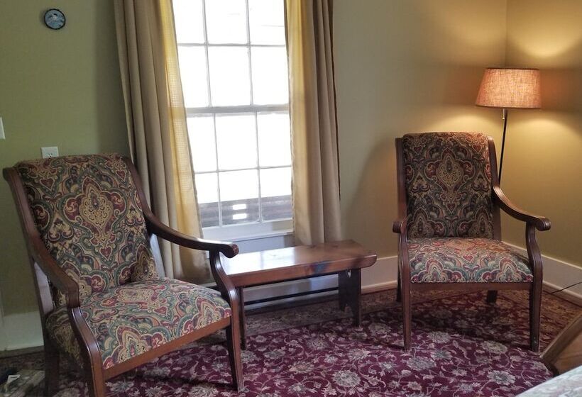 The Cabins At Healing Springs