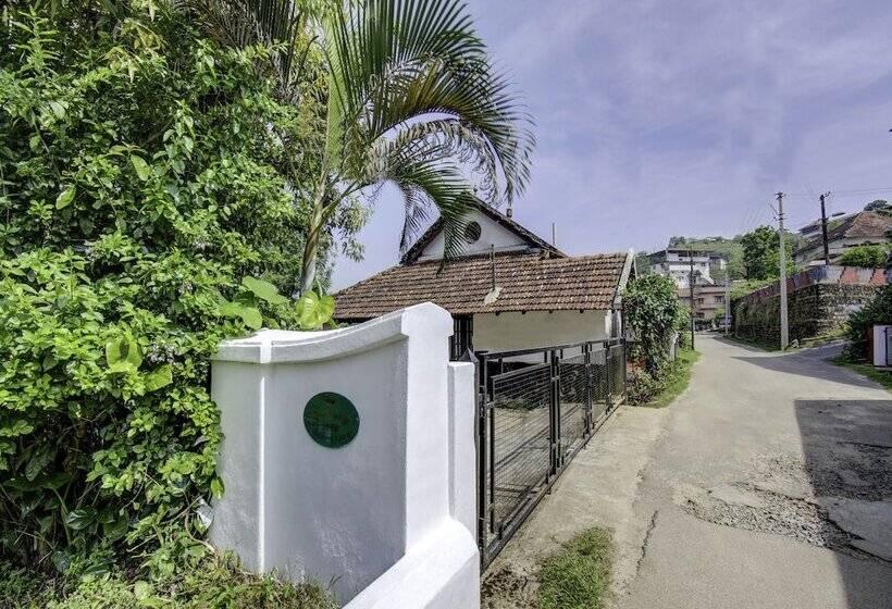 Vintage Studio Home By Oyo Rooms