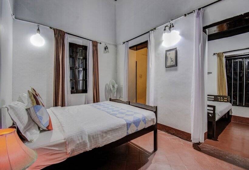 Vintage Studio Home By Oyo Rooms