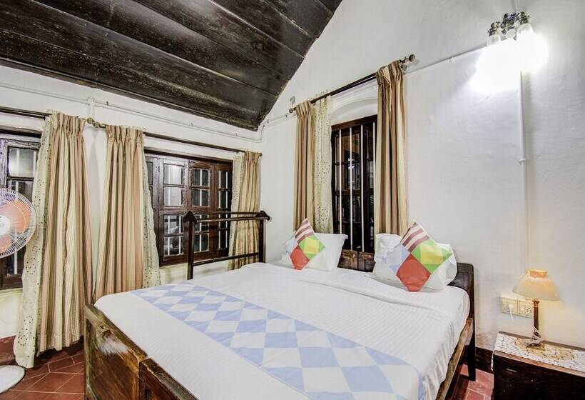 Vintage Studio Home By Oyo Rooms