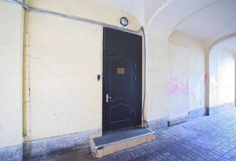 ベッドアンドブレックファースト Rinaldi At Bolshoy